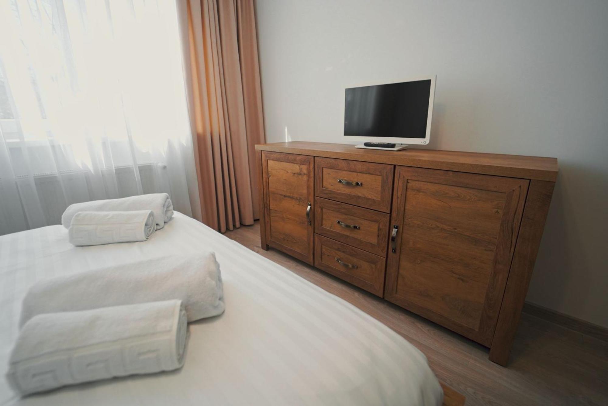 Luxury Apartament Ultracentral Of Suceava Esplanada Exterior foto