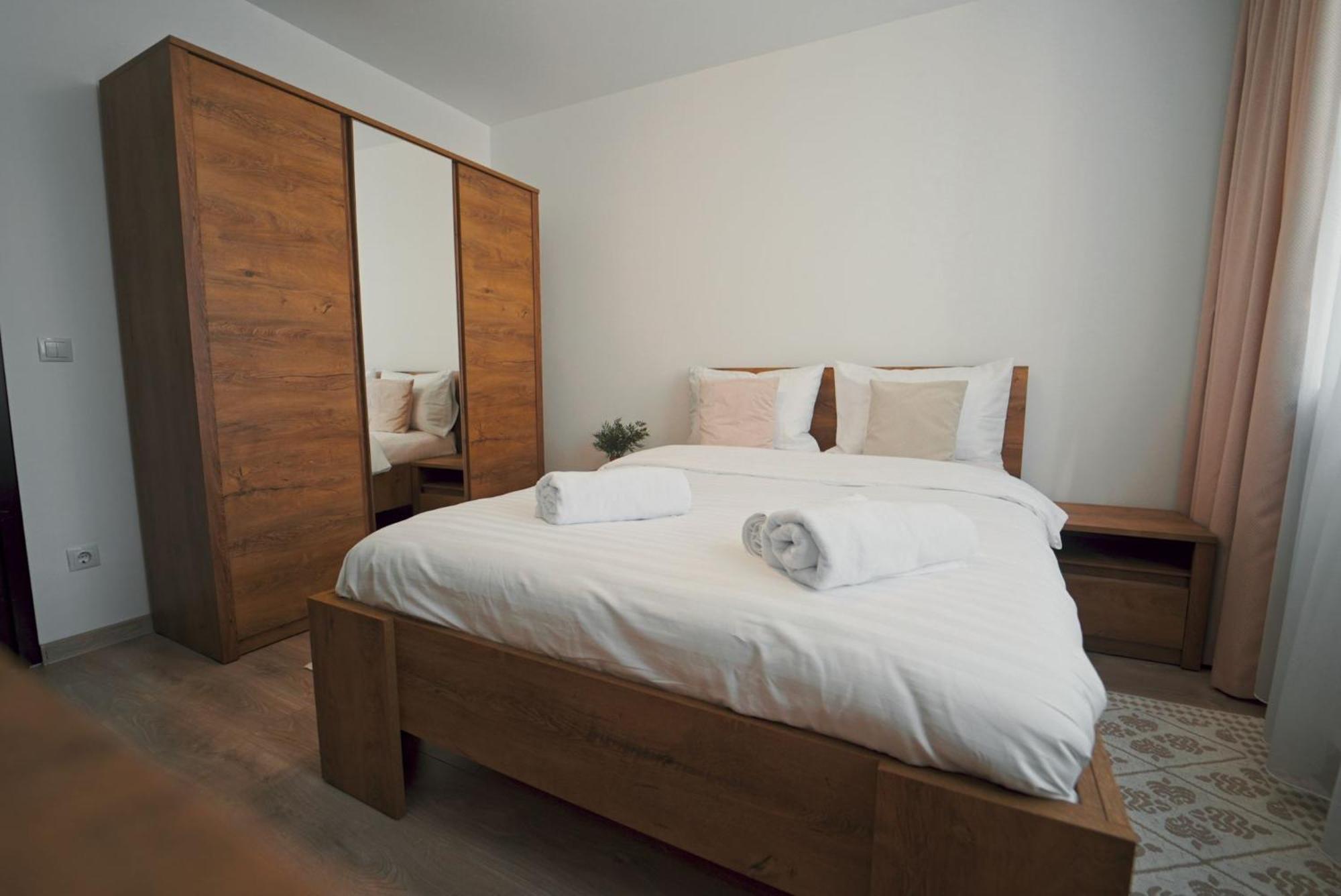 Luxury Apartament Ultracentral Of Suceava Esplanada Exterior foto